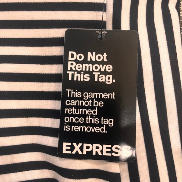 Express Dress - Picture 5 of 5